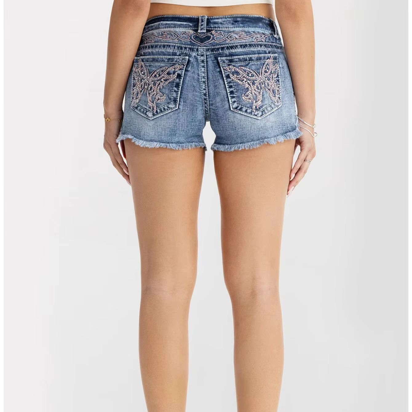 Women Clothes Butterfly Rhines - Shorts Denim Frayed บทวิจารณ์และราคา