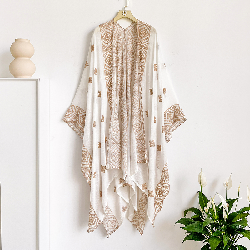 Vintage Tribal Geometric Embro - Cover Up Kaftan บทวิจารณ์และราคา