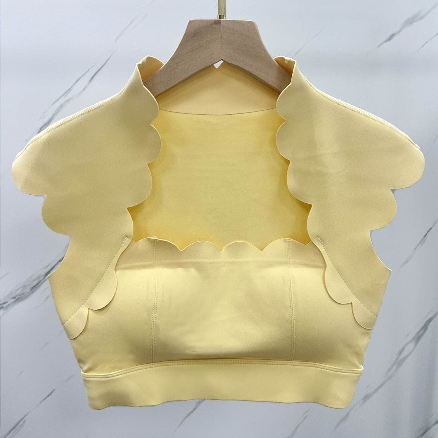Pad Wavy Women Sports Vest Yog - Crop Top Crochet บทวิจารณ์และราคา